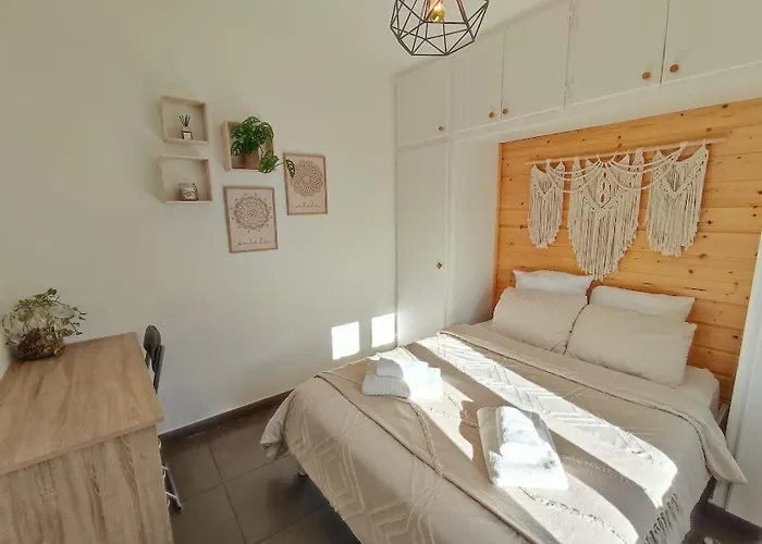 A 3 Min De La Promenade Des A Pieds 200m בית אירוח *