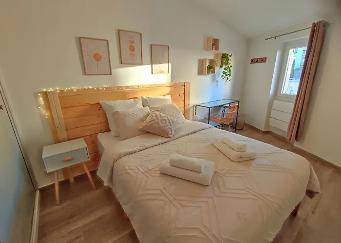 בית אירוח A 3 Min De La Promenade Des A Pieds 200m *